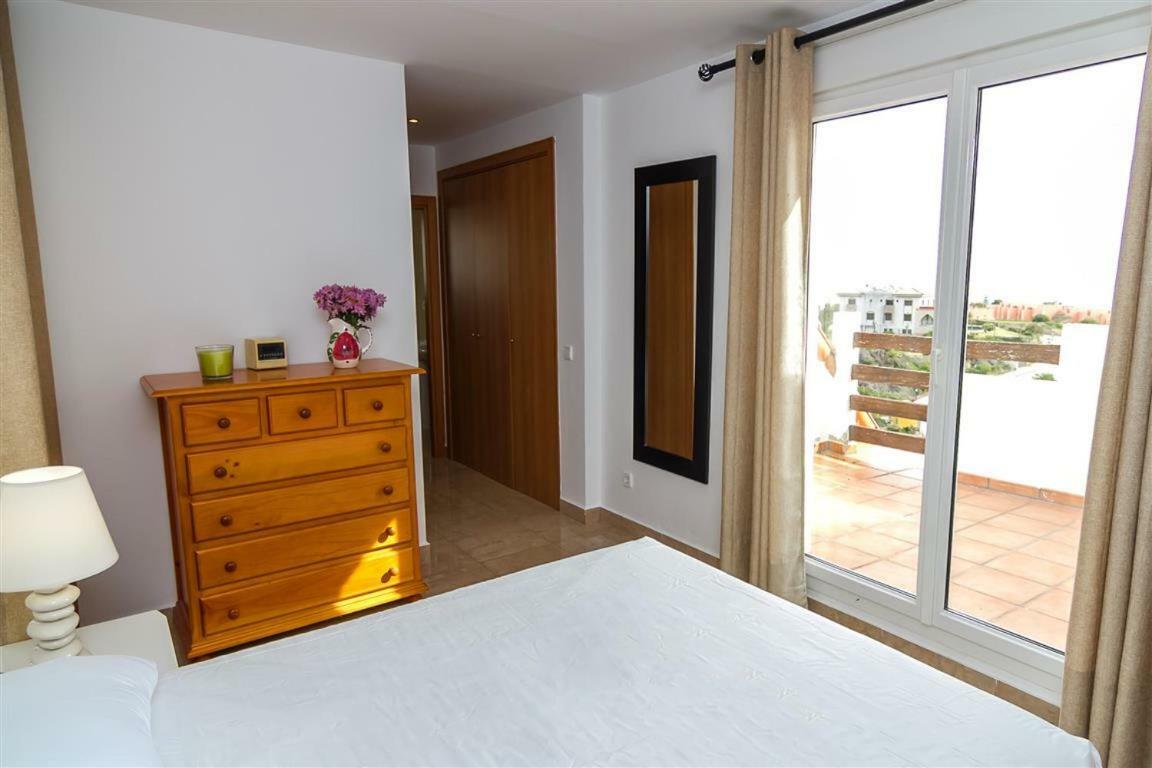 Apartament Duplex Vistas Al Mar En La Duquesa Manilva Zewnętrze zdjęcie