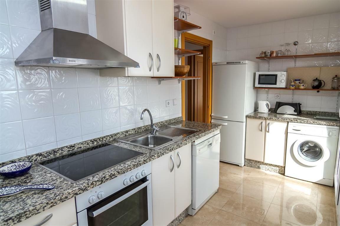 Apartament Duplex Vistas Al Mar En La Duquesa Manilva Zewnętrze zdjęcie